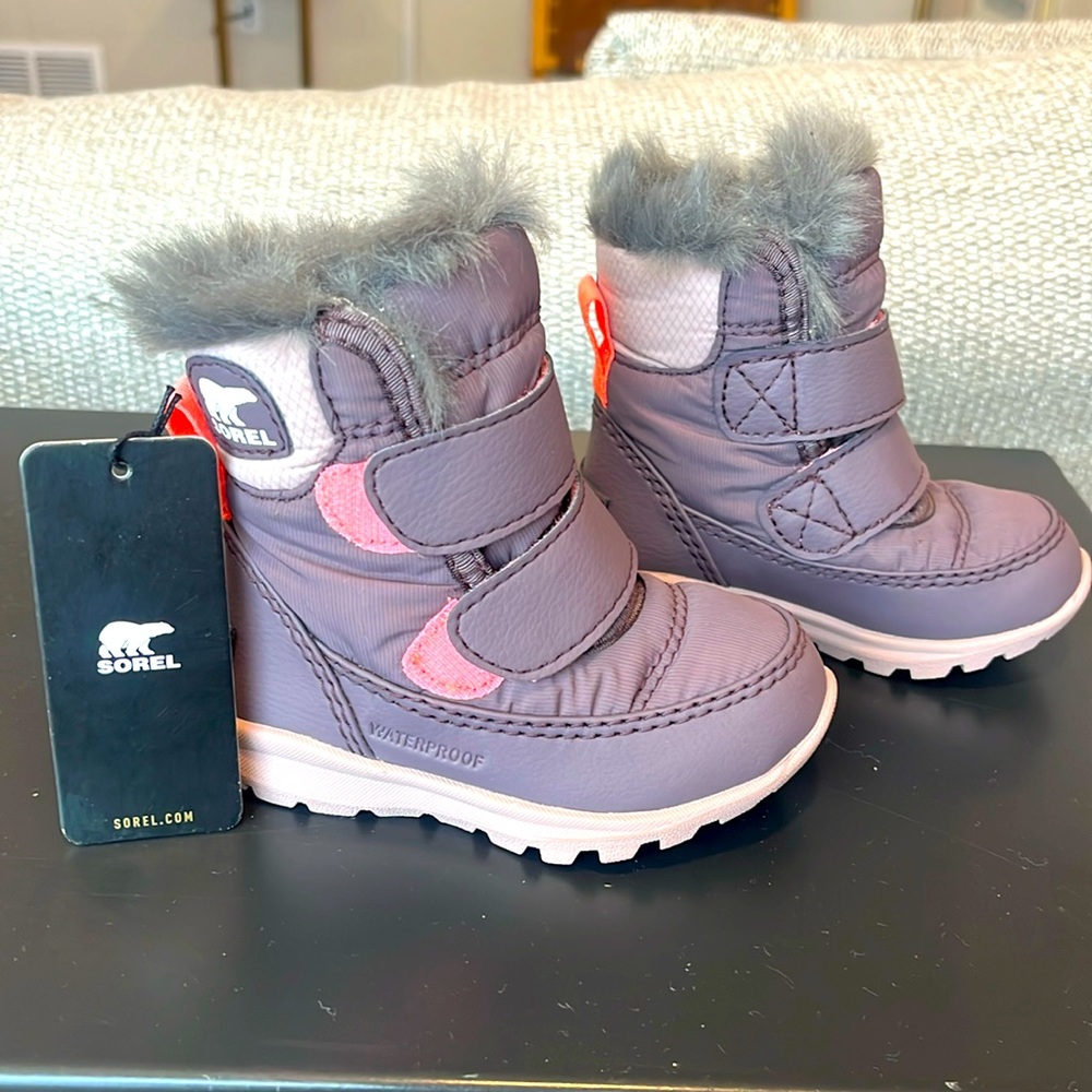 Sorel Snow Boots for toddler - BRAND NEW, never been worn with tags